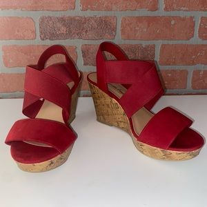 Maroon American Eagle Size 8 Women Wedge heel shoes